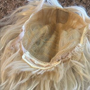 Blonde Wavy Hair Wig